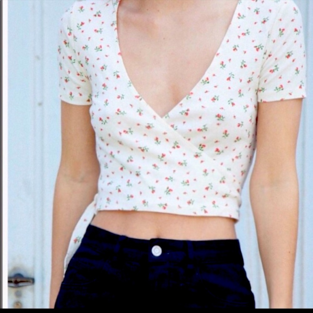 Brandy Melville Rae wrap top